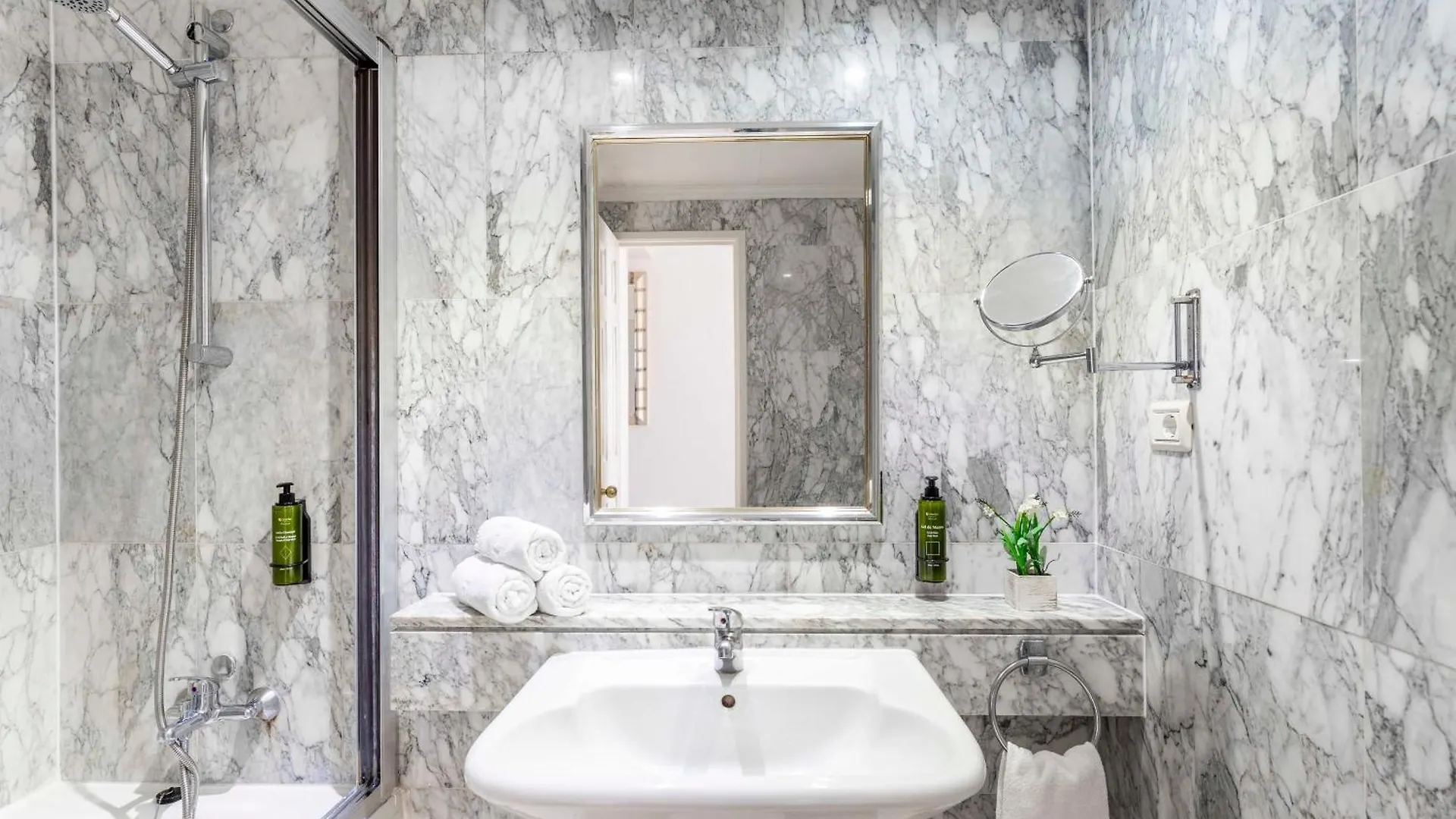 Beverly Hills Heights - Excel Hotels & Resorts Los Cristianos  3*, Los Cristianos (Tenerife) Spain